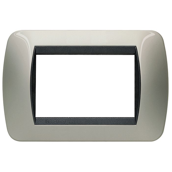 Рамка 3 модуля BTicino LIVING LIGHT, светлый титан, L4803TC